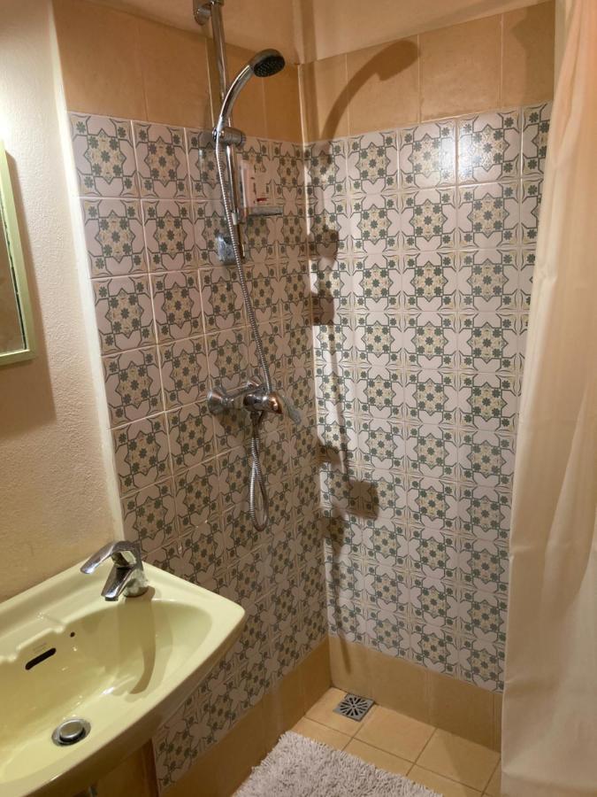 Peaceful Farmhouse Stay With Cozy Yard Għarb Екстериор снимка